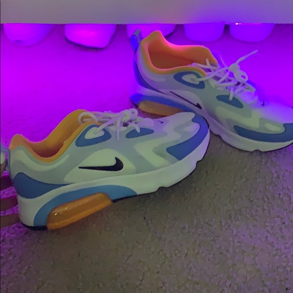 air max - Picture 2 of 4